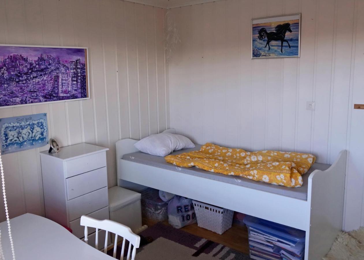 Risor Bed & Breakfast, Randvik Strand エクステリア 写真